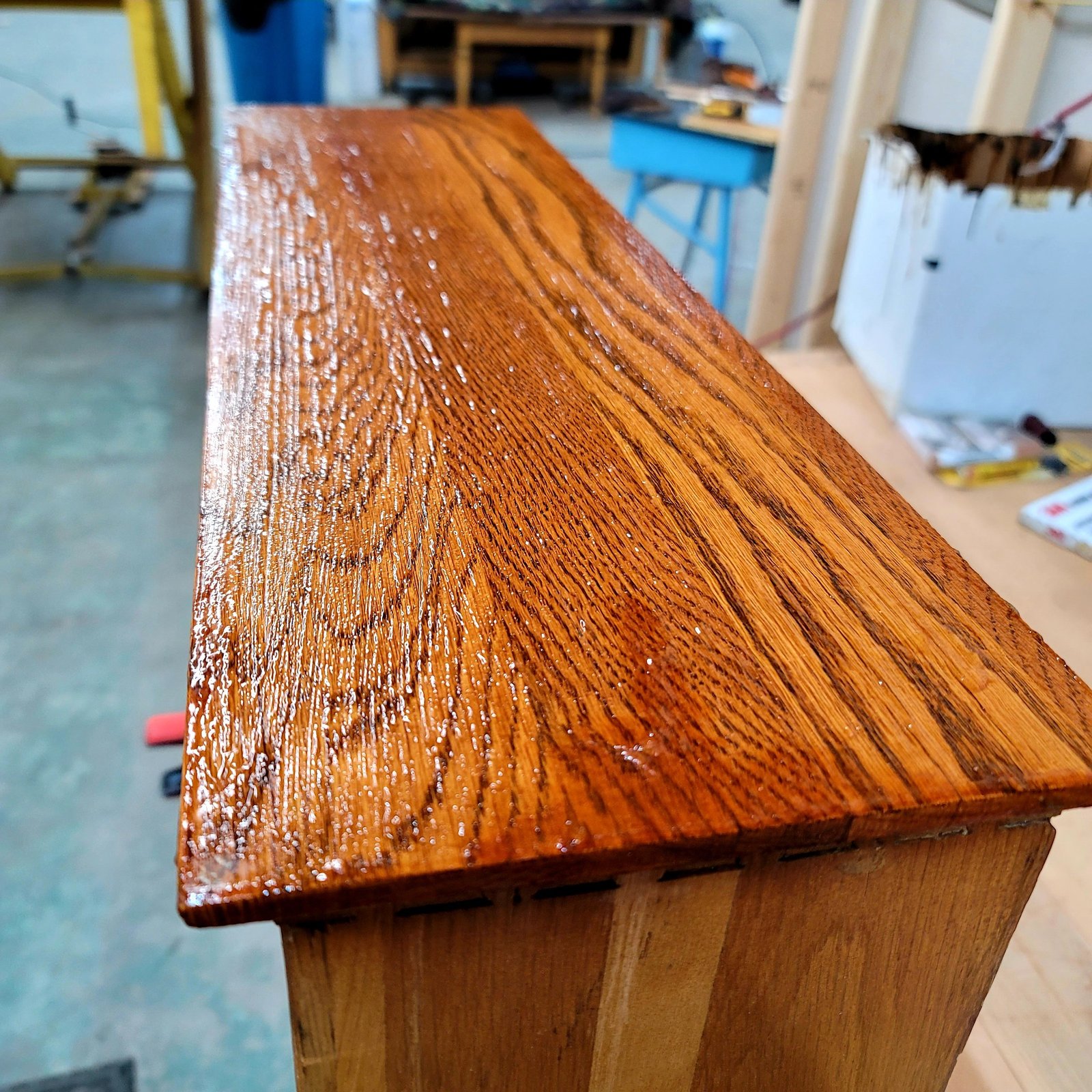 oak grain finish closeup after